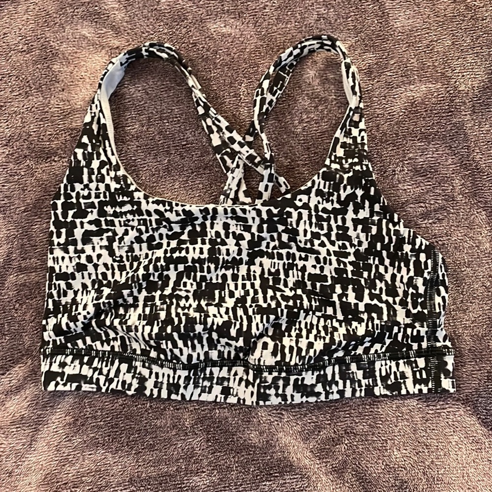 Lululemon Size 6 Energy Bra